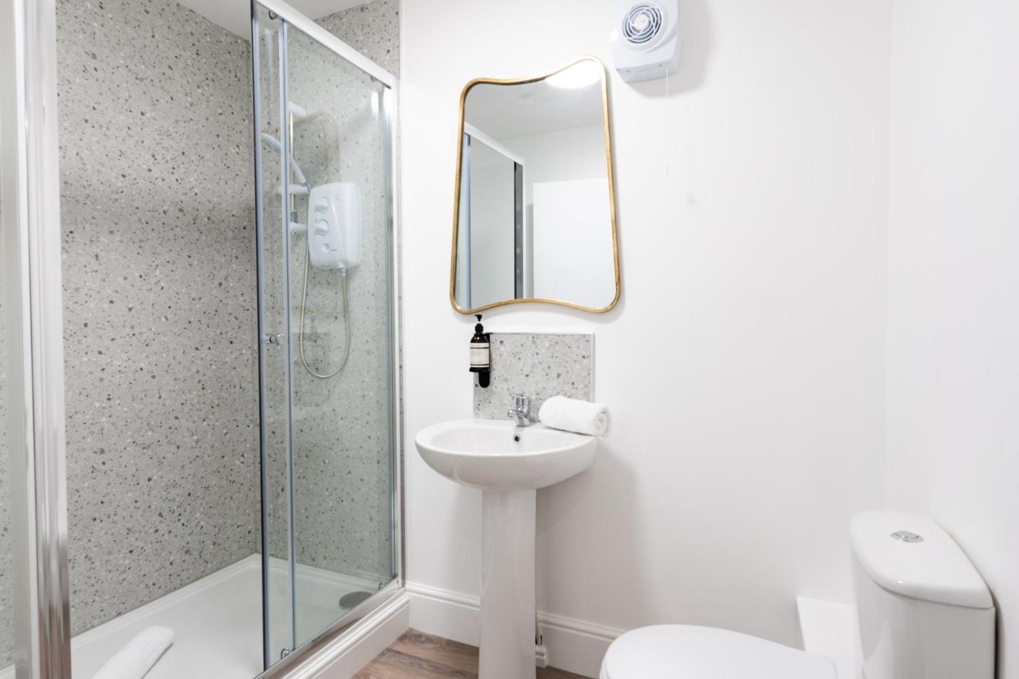 Wellington Place I Your Apartment Bristol Eksteriør bilde